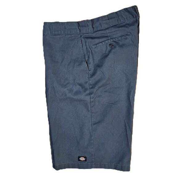 Dickies Work Shorts Loose Fit, Multi-Pocket, ~15” Inseam, Green - Size 38 - Picture 5 of 14